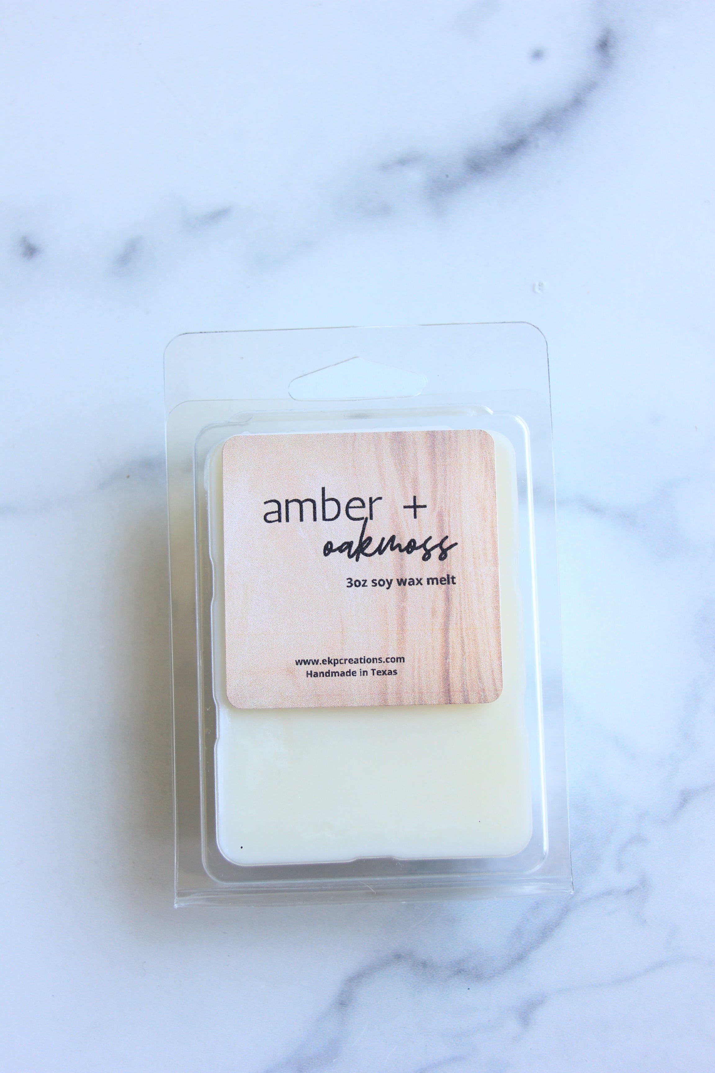 Amber + Oakmoss wax melts