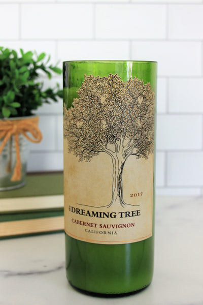 Magnolia + Peony Scented Soy Candle - Dreaming Tree